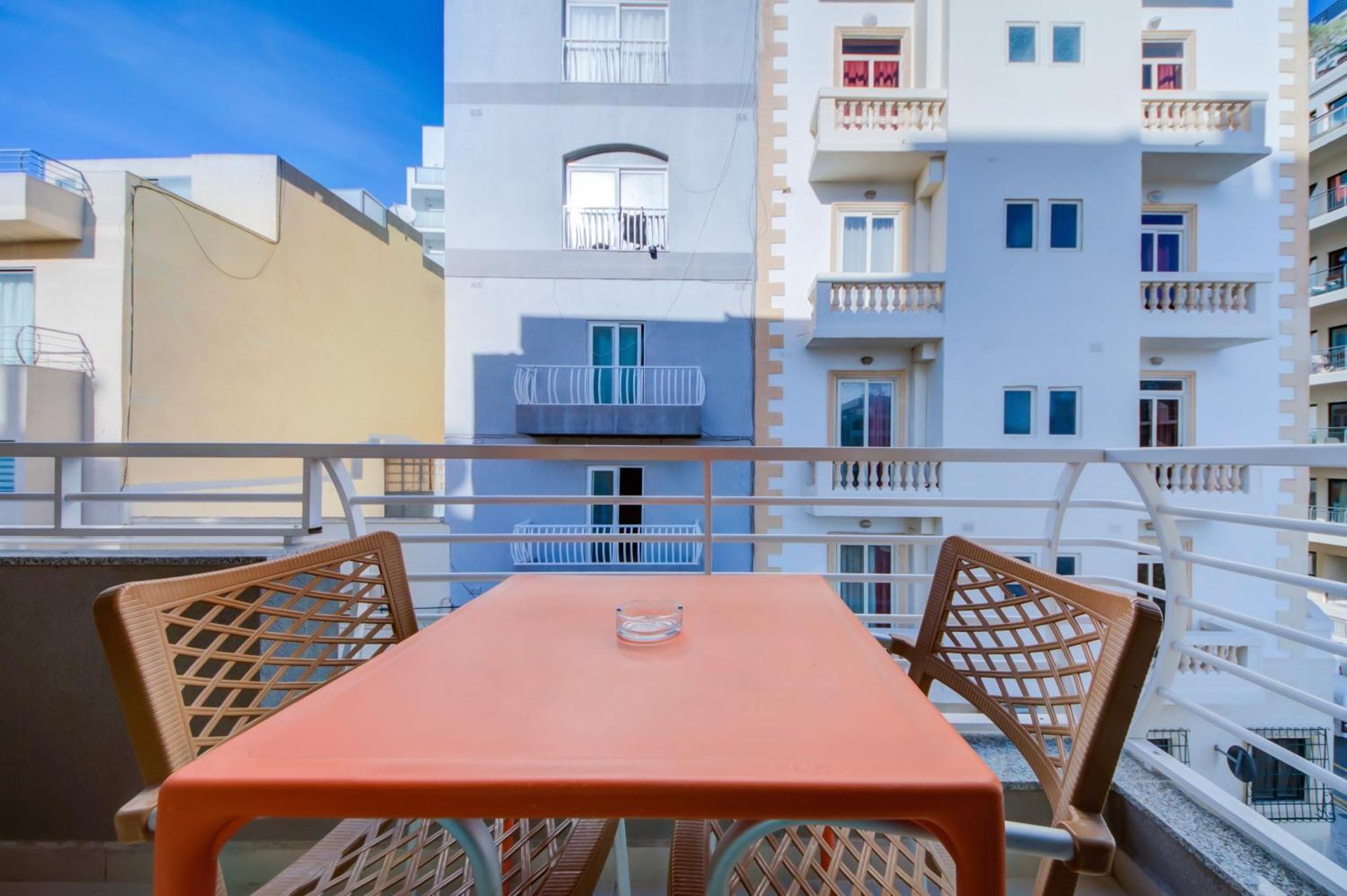 Stylish 2Br Apt With Balconies In St Julians, Paceville - Apt 6 By Vaganza Saint Julian's Exterior photo