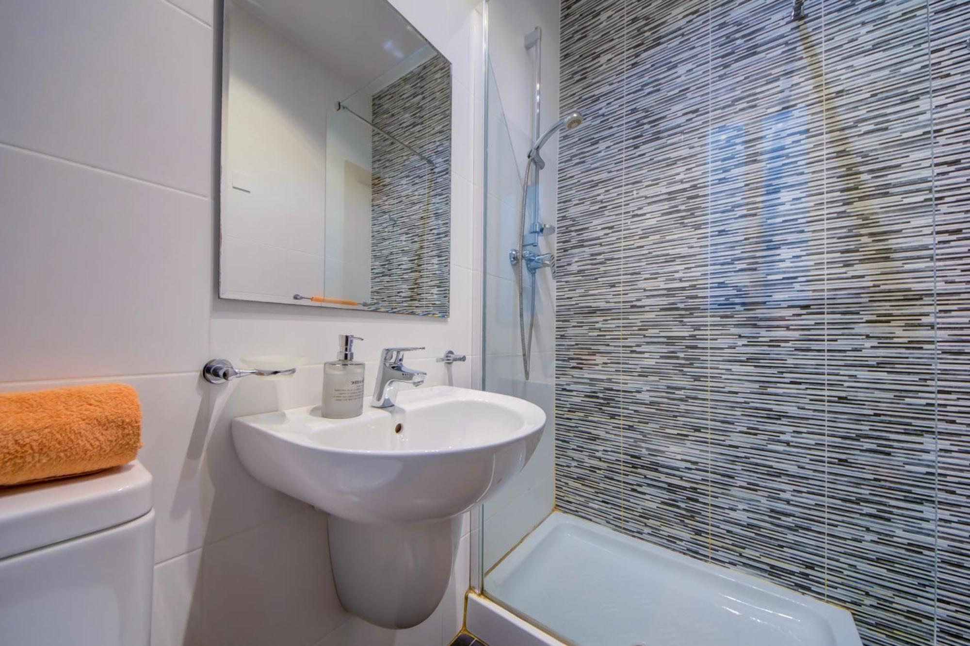 Stylish 2Br Apt With Balconies In St Julians, Paceville - Apt 6 By Vaganza Saint Julian's Exterior photo