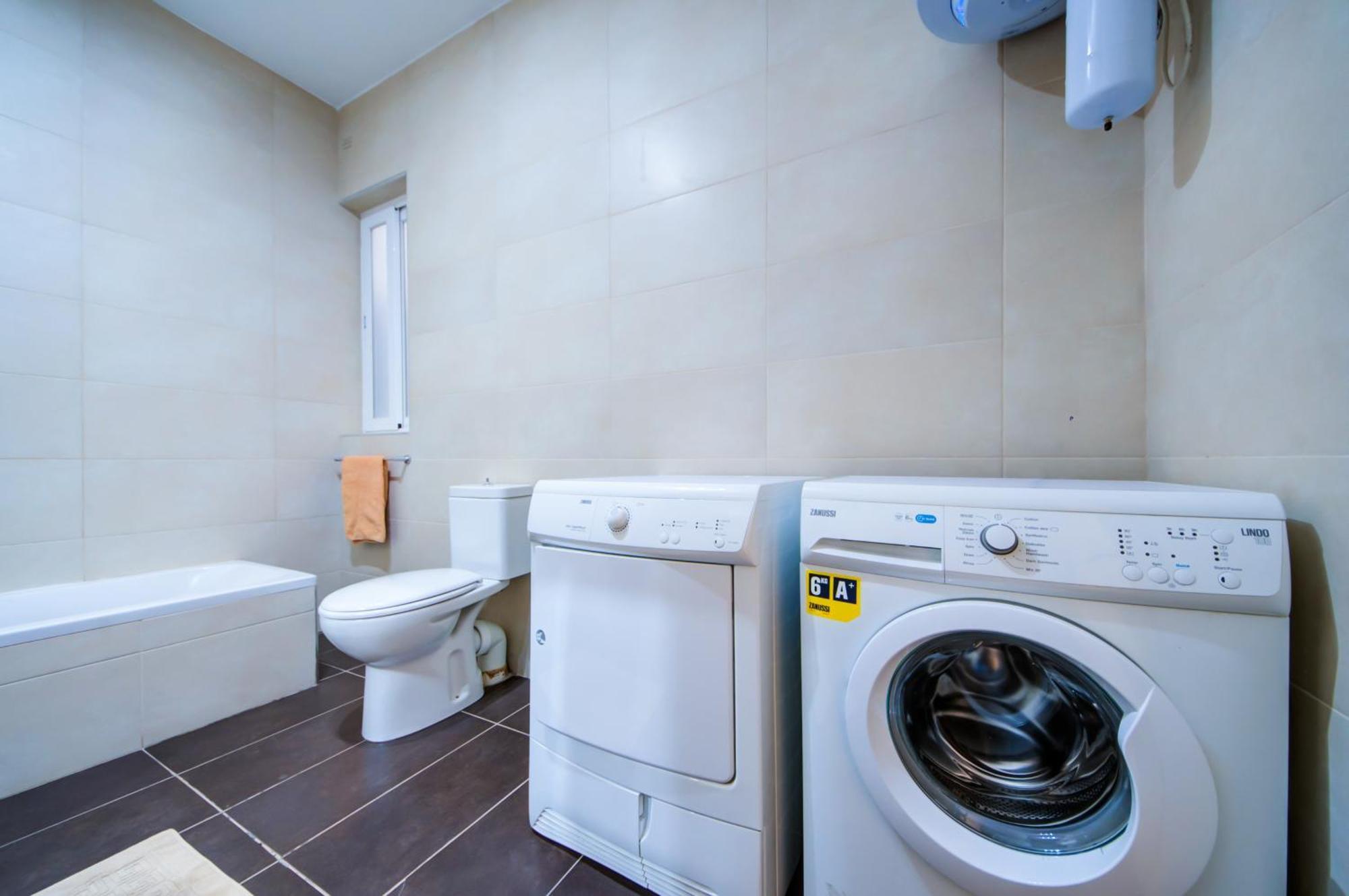 Stylish 2Br Apt With Balconies In St Julians, Paceville - Apt 6 By Vaganza Saint Julian's Exterior photo
